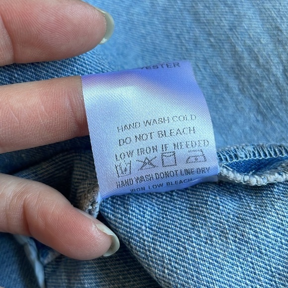 Aaron & Amber Blue Denim Button-Up Vest - Picture 10 of 10